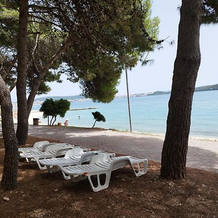 Апартаменти Domenico - 50 M From The Sea Доньї-Сегет Екстер'єр фото