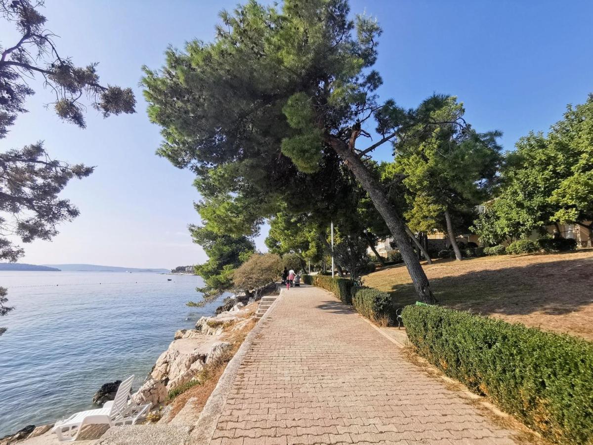 Апартаменти Domenico - 50 M From The Sea Доньї-Сегет Екстер'єр фото
